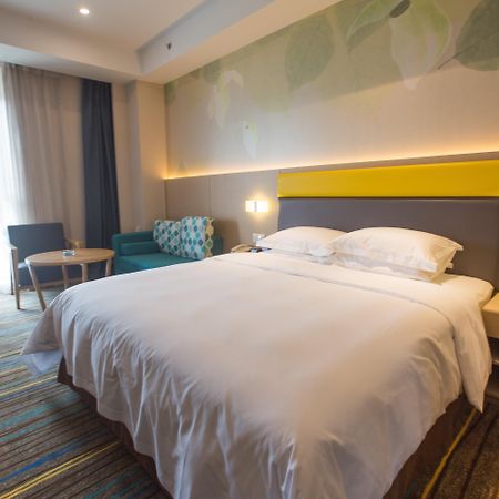 Holiday Inn Express Emei Mountain By Ihg Omejsan Kültér fotó