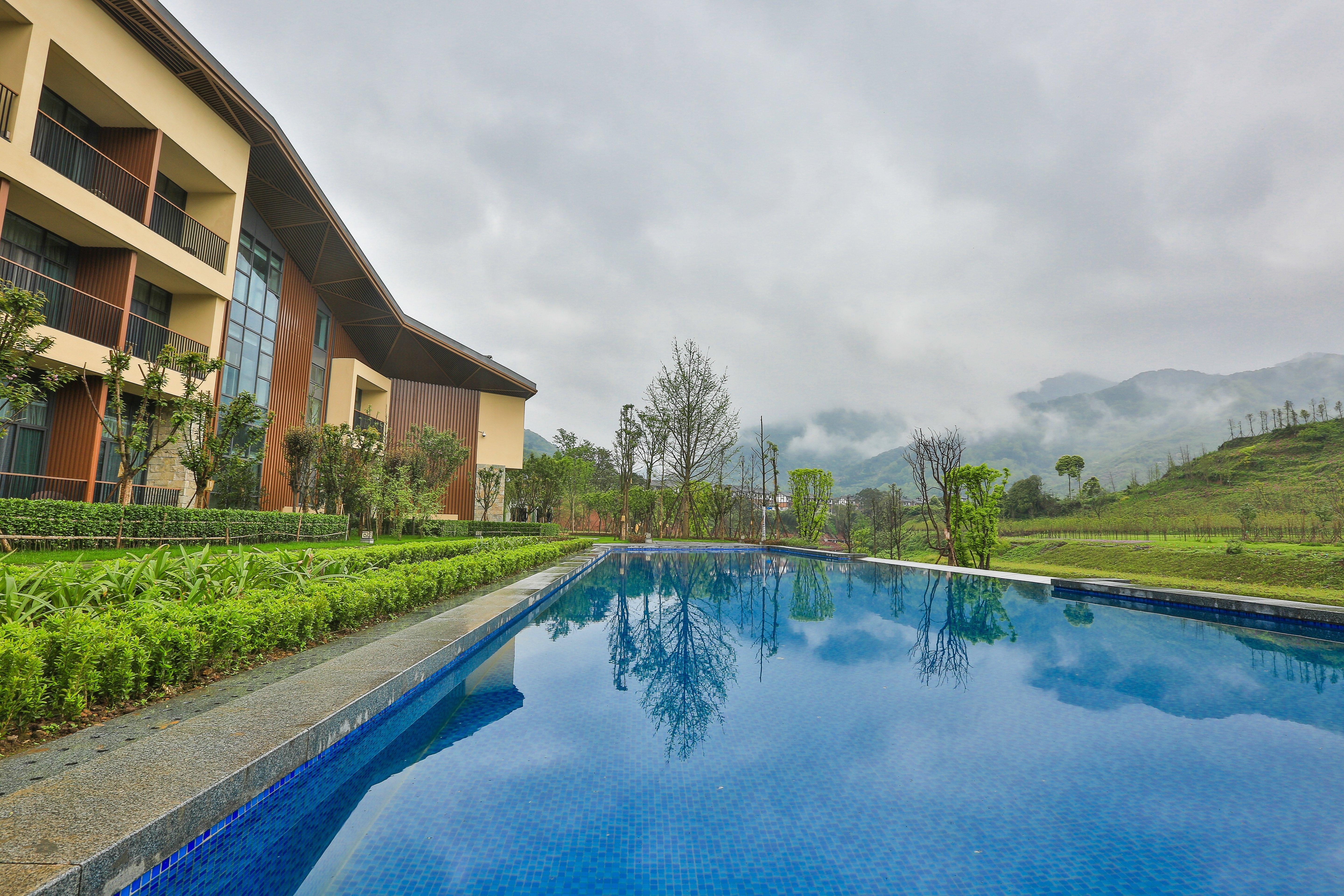 Holiday Inn Express Emei Mountain By Ihg Omejsan Kültér fotó