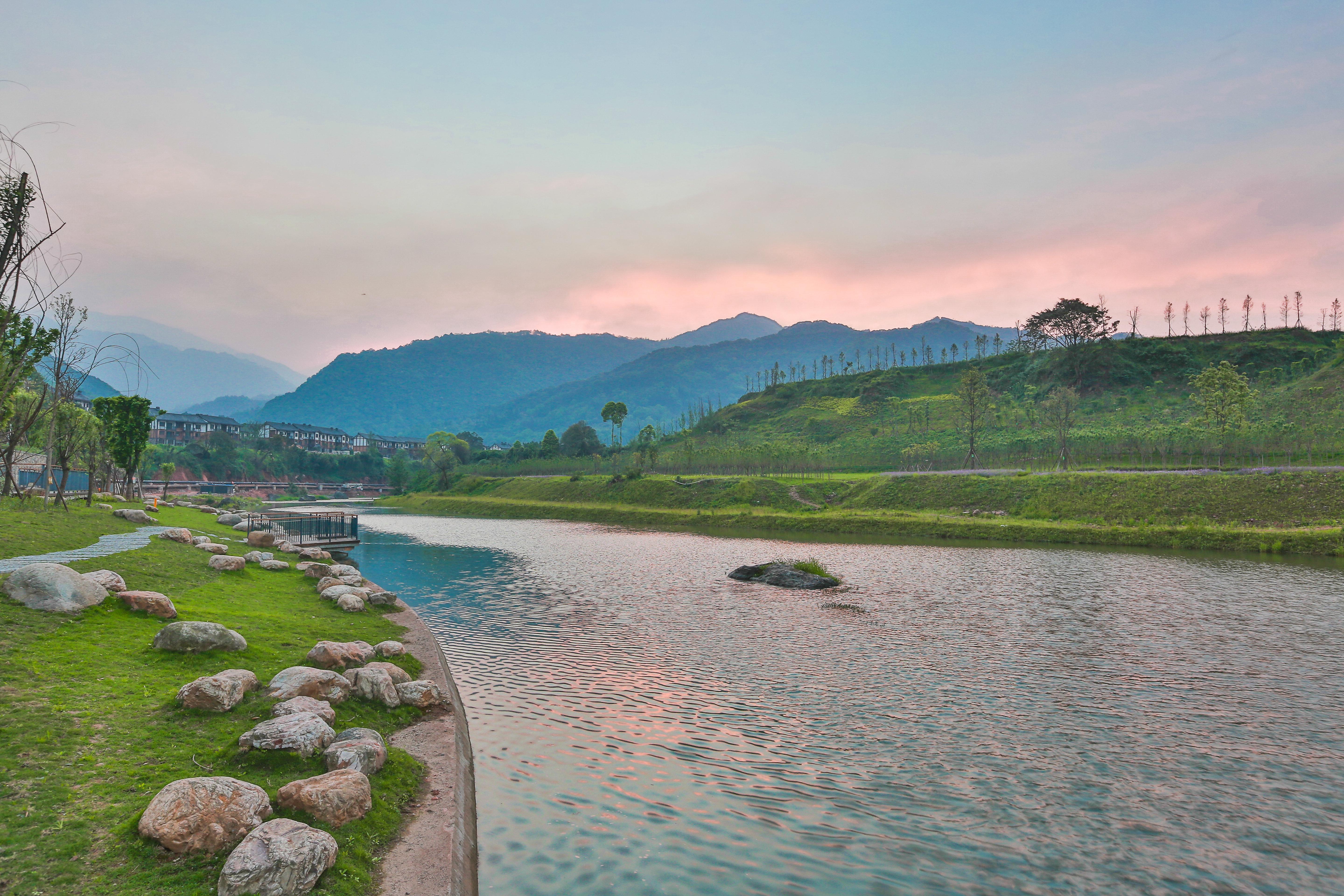 Holiday Inn Express Emei Mountain By Ihg Omejsan Kültér fotó