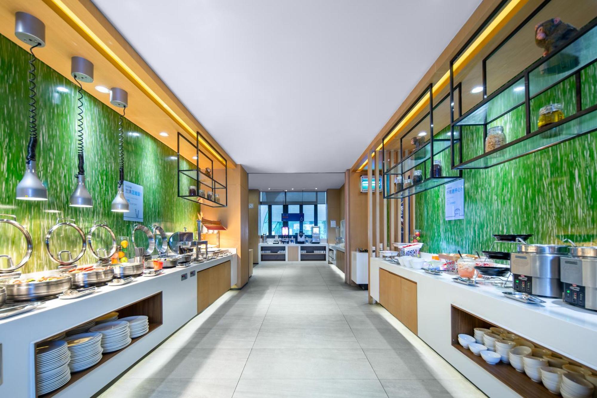 Holiday Inn Express Emei Mountain By Ihg Omejsan Kültér fotó